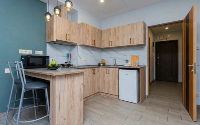 On Koghbatsi 16-4 Apartments