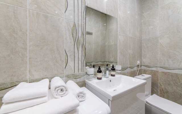 Апартаменты на Коммуны 2