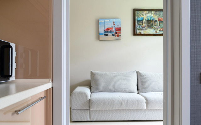 Red Apartments Art Layt Siena Apartments