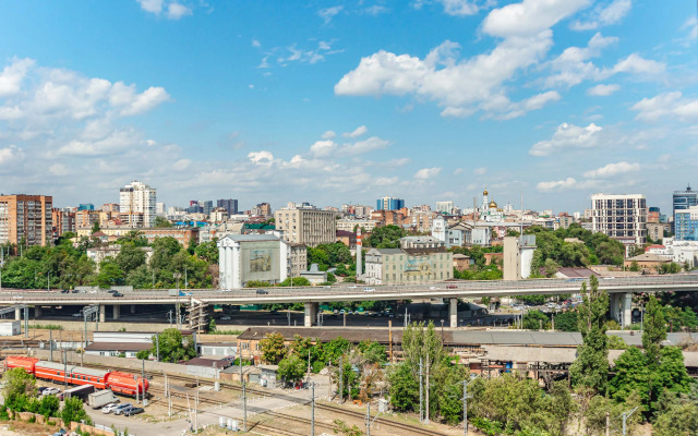Dvukhkomnatnaya V Tsentre Flat