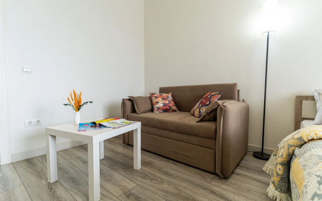 Prostornye Ot LetoApart Apartments