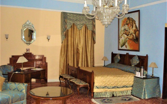 Отель WelcomHeritage Taragarh Palace