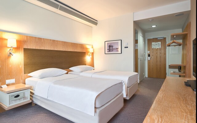 Cosmos Ekaterinburg Hotel