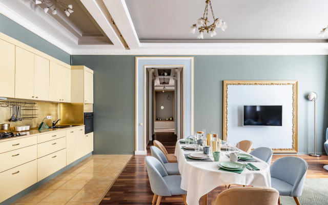 Апартаменты Riverside 160 кв.м на Набережной Реки Мойки