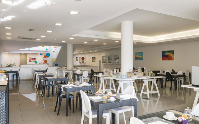 Esperia Palace Hotel
