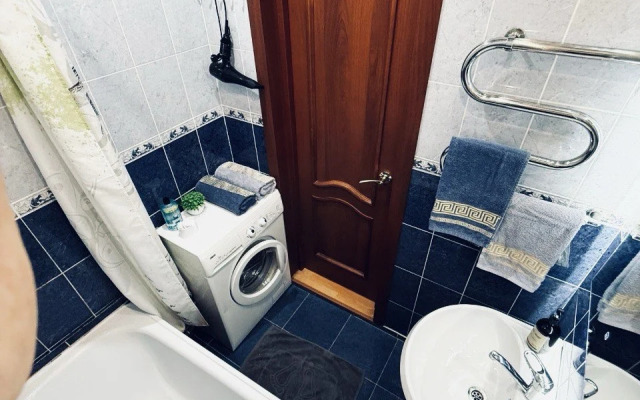 Na Petra Yermolaeva 1 Flat