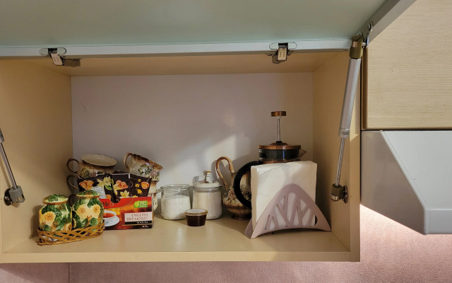 Апартаменты Возле Аэропорта Кольцово и Мини Студии Маяк