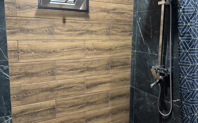 Частный дом Уютный на скале