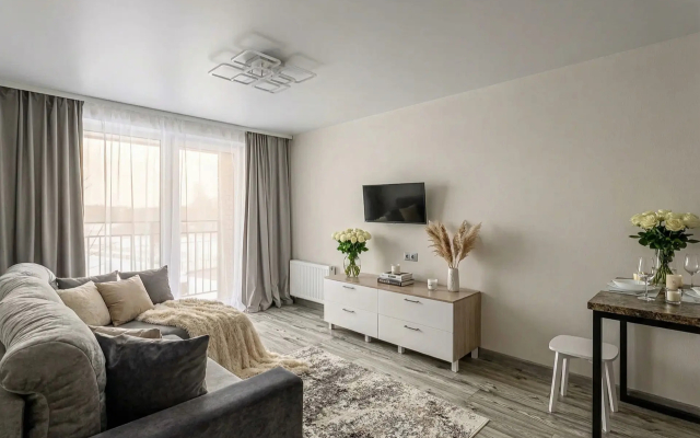 Апартаменты Stepanenkov Евродвухкомнатная квартира на улице Владимира Заровного 34