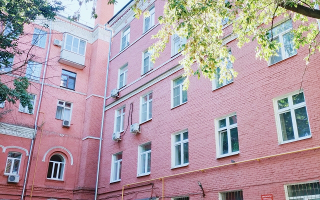 2-kh komnatnaya v tsentre Moskvy Flat