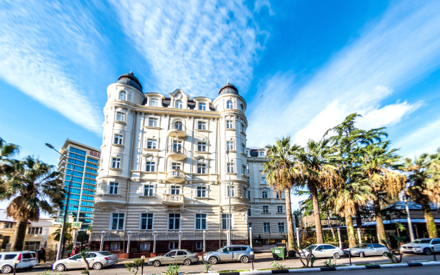 Dizaynerskie Matisse Apart s vydelennoy zonoy spalni Apartments