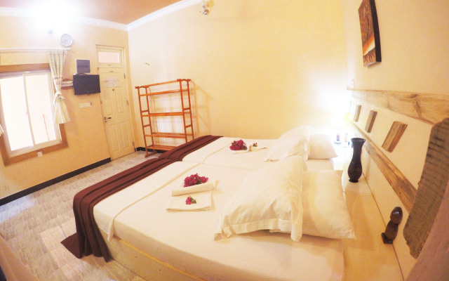 Wavoe Inn Guest House