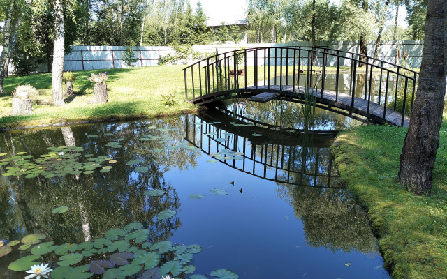 Частный Дом Уютный Домик в Лесу у Пруда