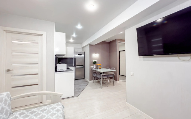 Uyutnaya V Siriuse S Vidom Na Gory Flat