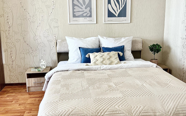 Апартаменты Ельнинская 18/1