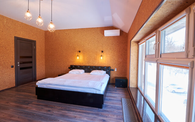 Hotel Village House