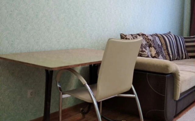 Na Ulitse Andreya Bushueva 4 Flat