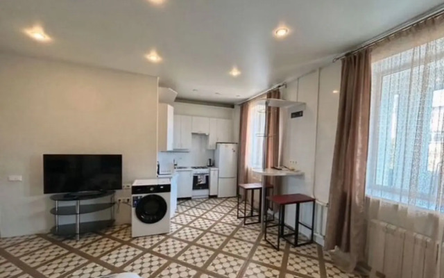 Na Ulitse Kharitonova 3 Flat
