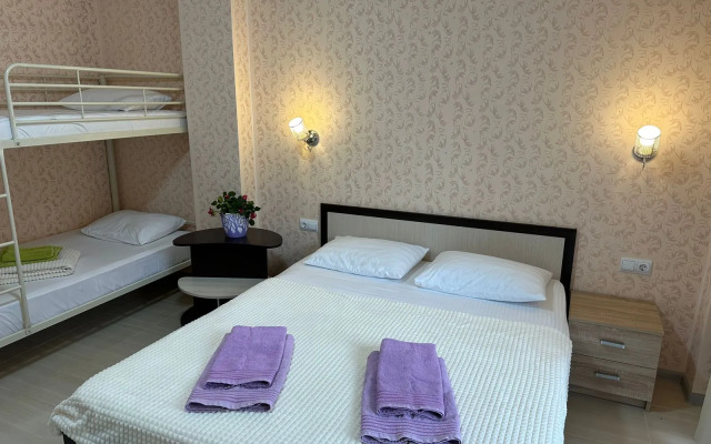 Merkurij Guest House