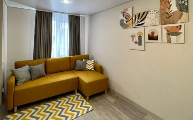 Апартаменты 2 желтые