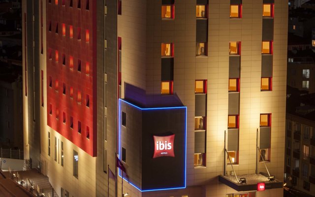 Отель Ibis Istanbul Esenyurt