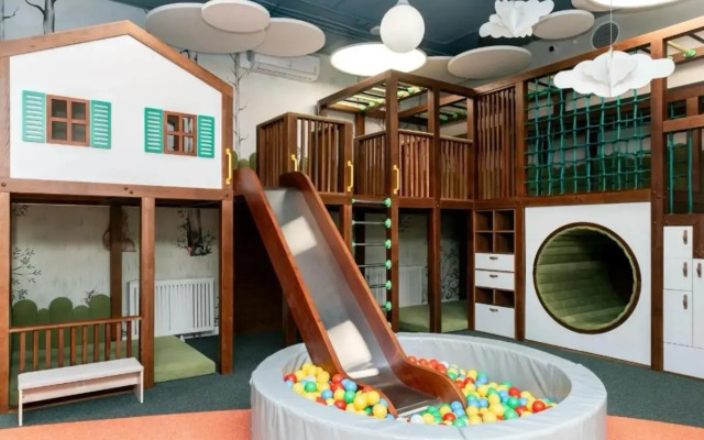 Апартаменты Евродвухкомнатные Stepanenkov на Военной 51