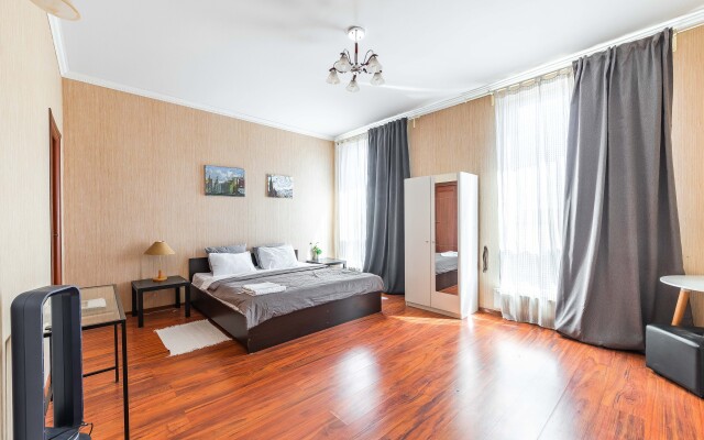 Квартира У Ростральных Колонн