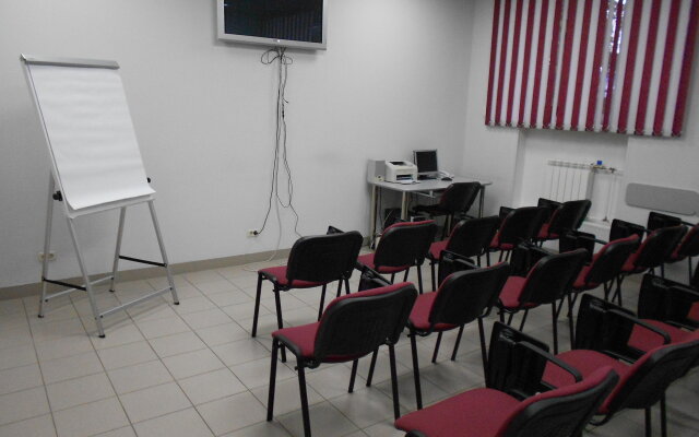 Отель Бизнес-отель Космос