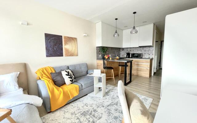 Апартаменты Студия День Ночь с Видом На Горы