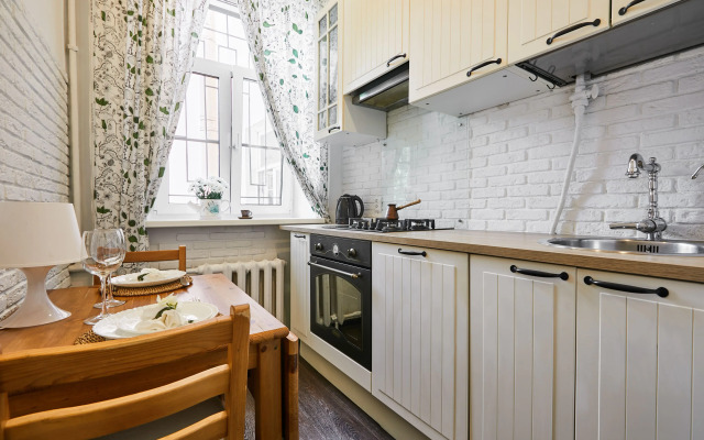 FlatStay Dzhambula 4 Apartments