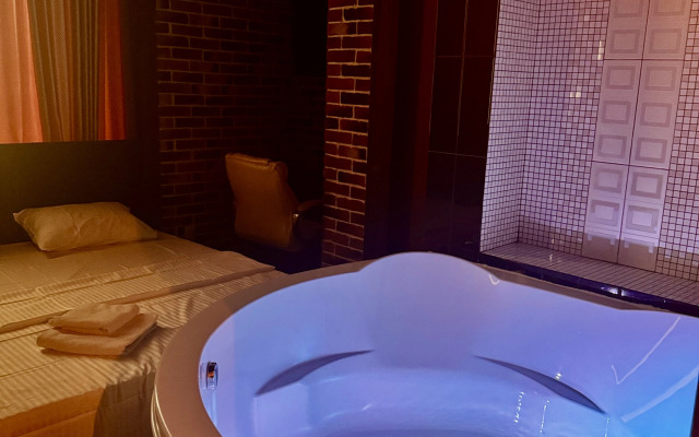 Infiniti Spa Mini hotel