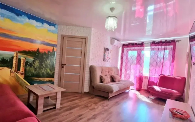Na Ploschadi Pobedy 2 Apartments