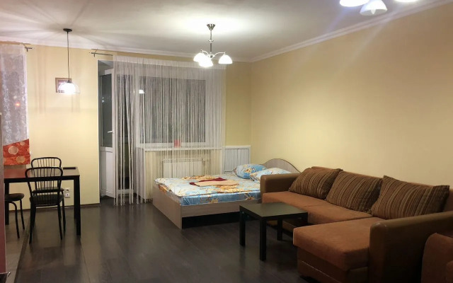 Апартаменты 56 на Базарном переулке 12