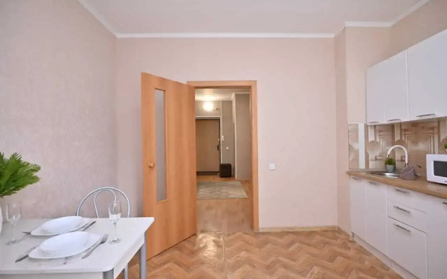 Dvukhkomnatnaya Naprotiv Trts Planeta Flat
