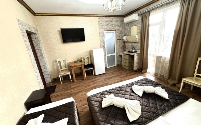 Kristall Guest house