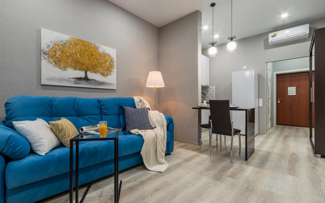 Roomyroom Graf Orlov Studio Flat