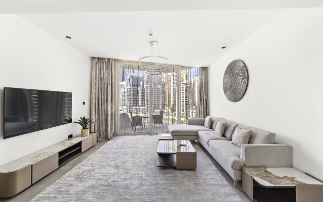 Апартаменты Beachfront Living at Stella Maris Dubai Marina