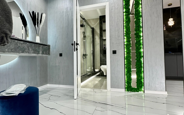 P. Buravtseva 16 (HouseVip26) Flat