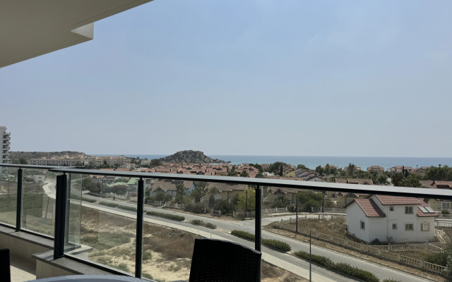 Апартаменты Современные апартаменты с видом на море