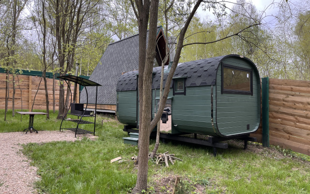 Chkalov Dacha Glamping