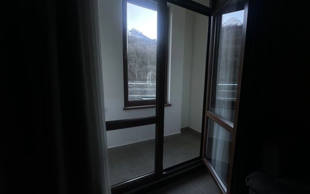 Квартира Современная просторная квартира в центре Красной Пооляны