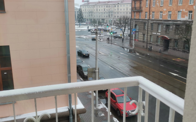 Na Krasnoy Flat