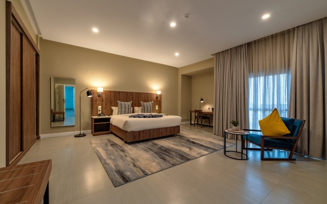 Central Hotel- Ridge