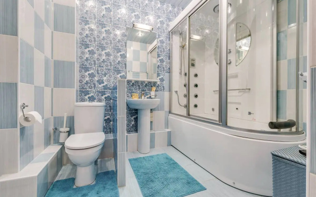 Апартаменты 101Апарт просторные у парка 300-летия Санкт-Петербурга