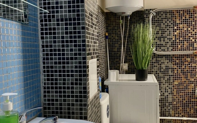 Apartamenty S Balkonom Na Revolyutsii 52b