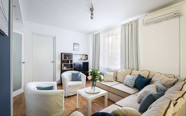 Квартира GM Apartments Тихий Островок на Бронной