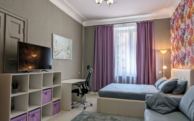 KvartiraSvobodna-Nikolaeva 4 Apartments