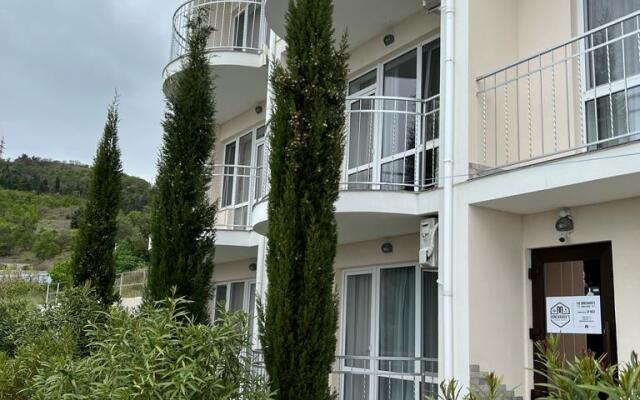 The SOFI Family House Mini-hotel