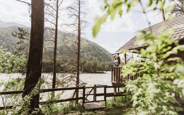 Гостевой дом АЛТАЙ БЕРЕГ ИП Рожнова Л.В.