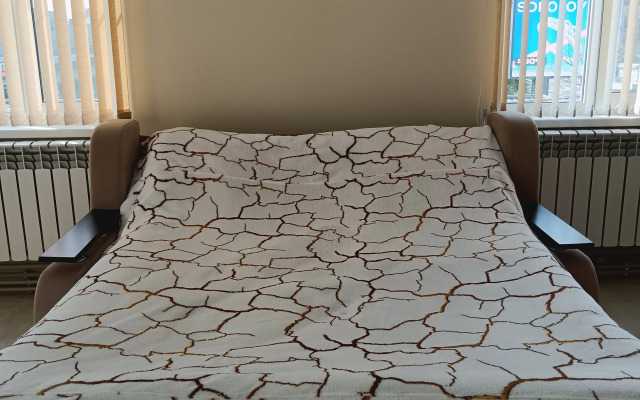 S Vidom Na Gorod Flat